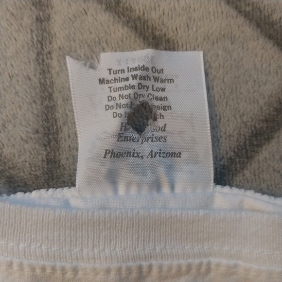 Hazelwood Long-sleeved t-shirt. X-Large, White. Used. Made In USA. - Picture 3 of 8